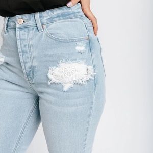 Piper & Scoot: Grainy High Rise Distressed Jeans